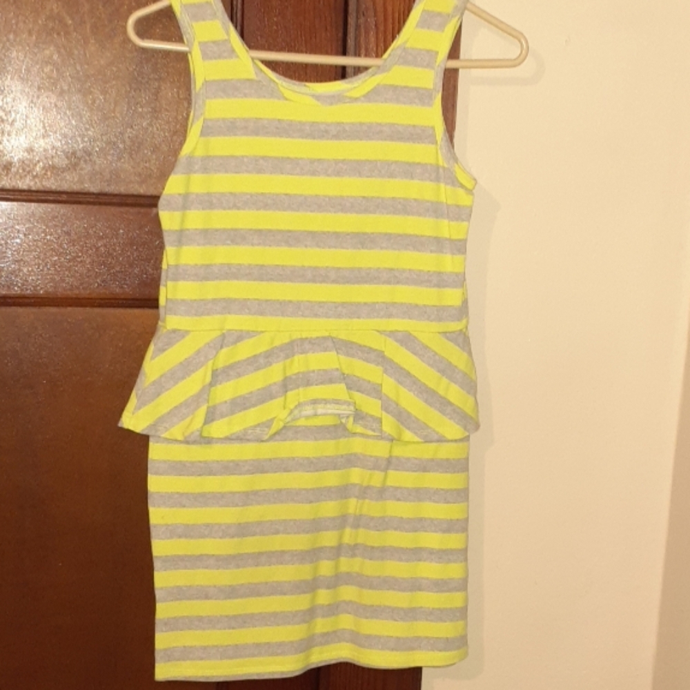 Pre-teen dress